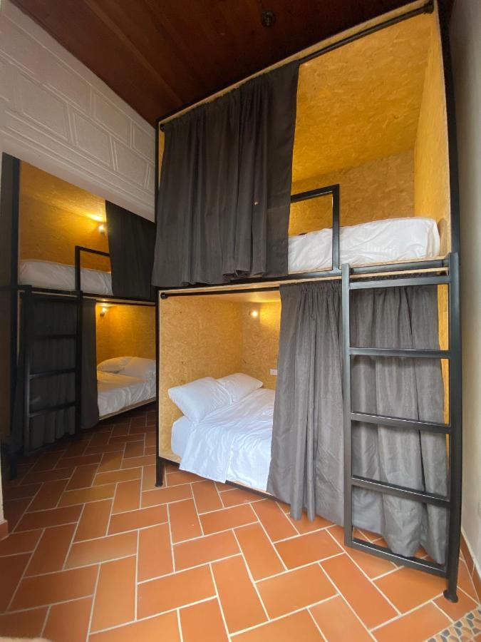 Banana Hostel Bogota Luaran gambar