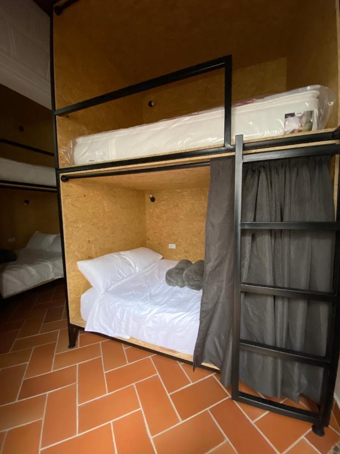 Banana Hostel Bogota Luaran gambar