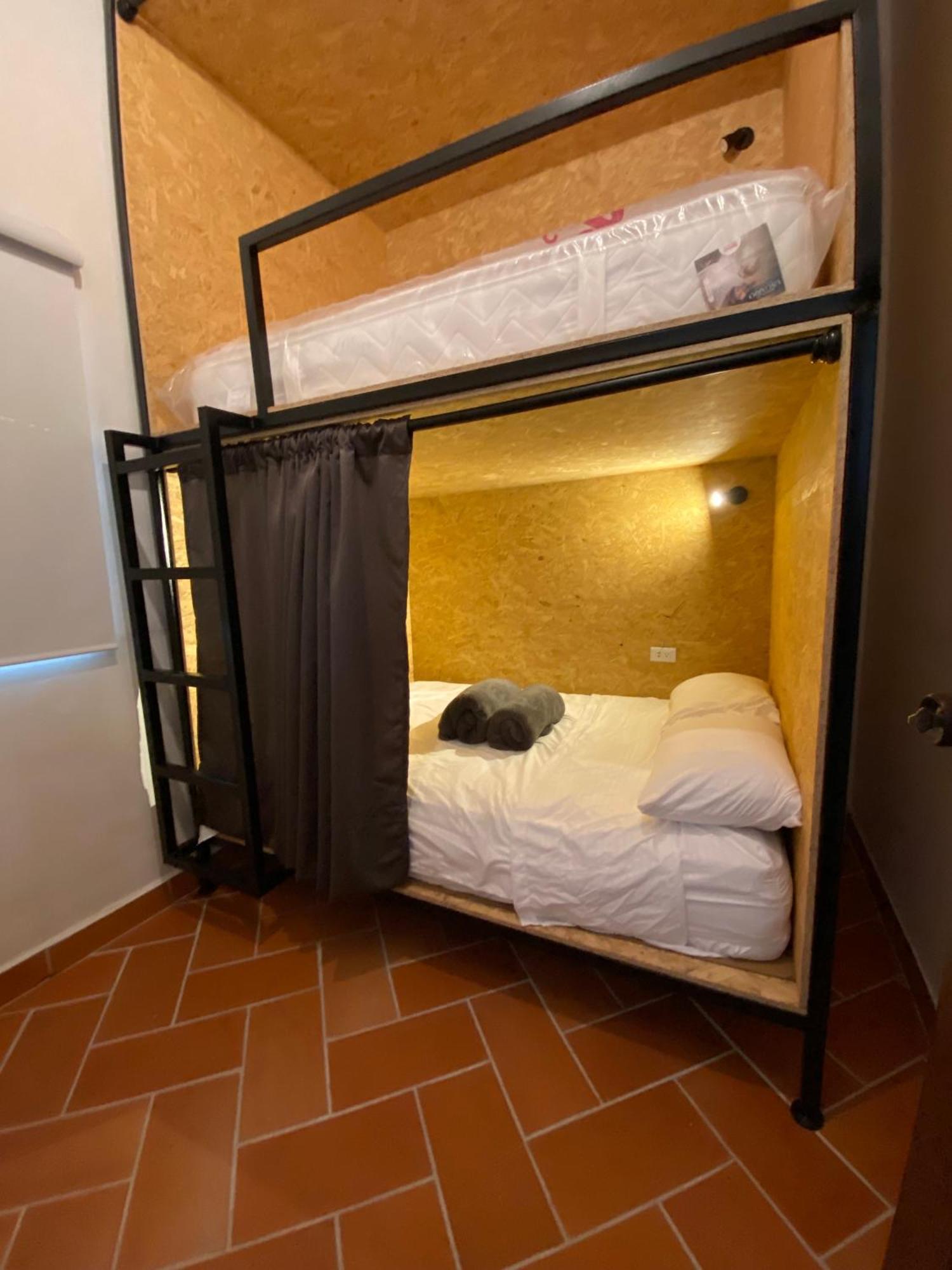 Banana Hostel Bogota Luaran gambar
